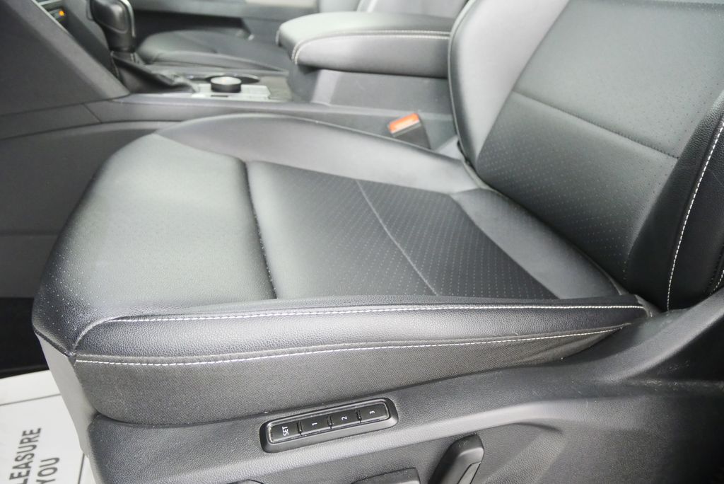 Thumbnail: 2021 Volkswagen Atlas - 9