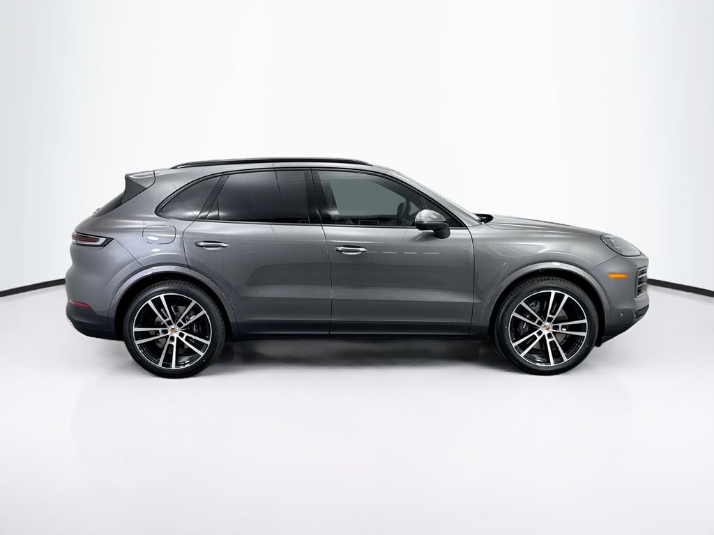 Thumbnail: 2026 Porsche Cayenne - 8