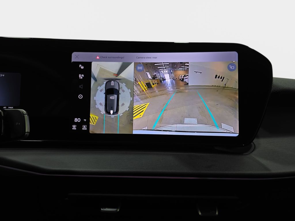 2026 Audi Q3 Base - Photo 23