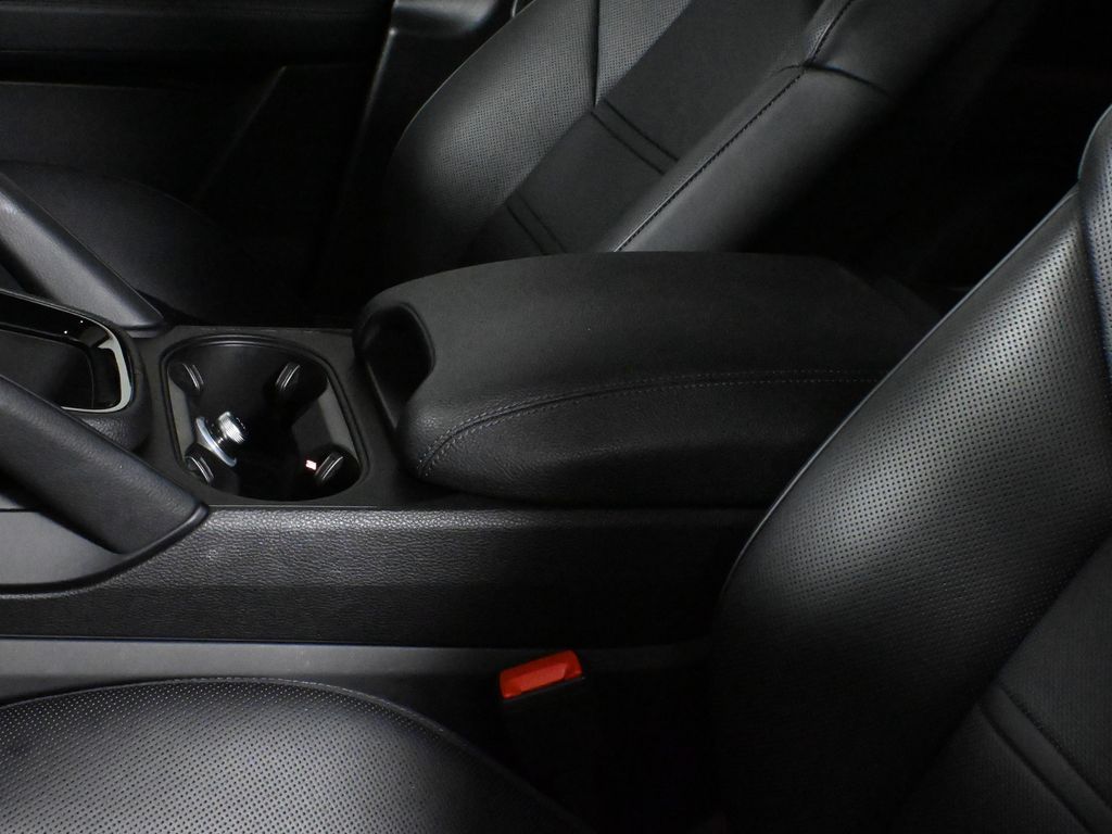 Thumbnail: 2024 Porsche  - 28