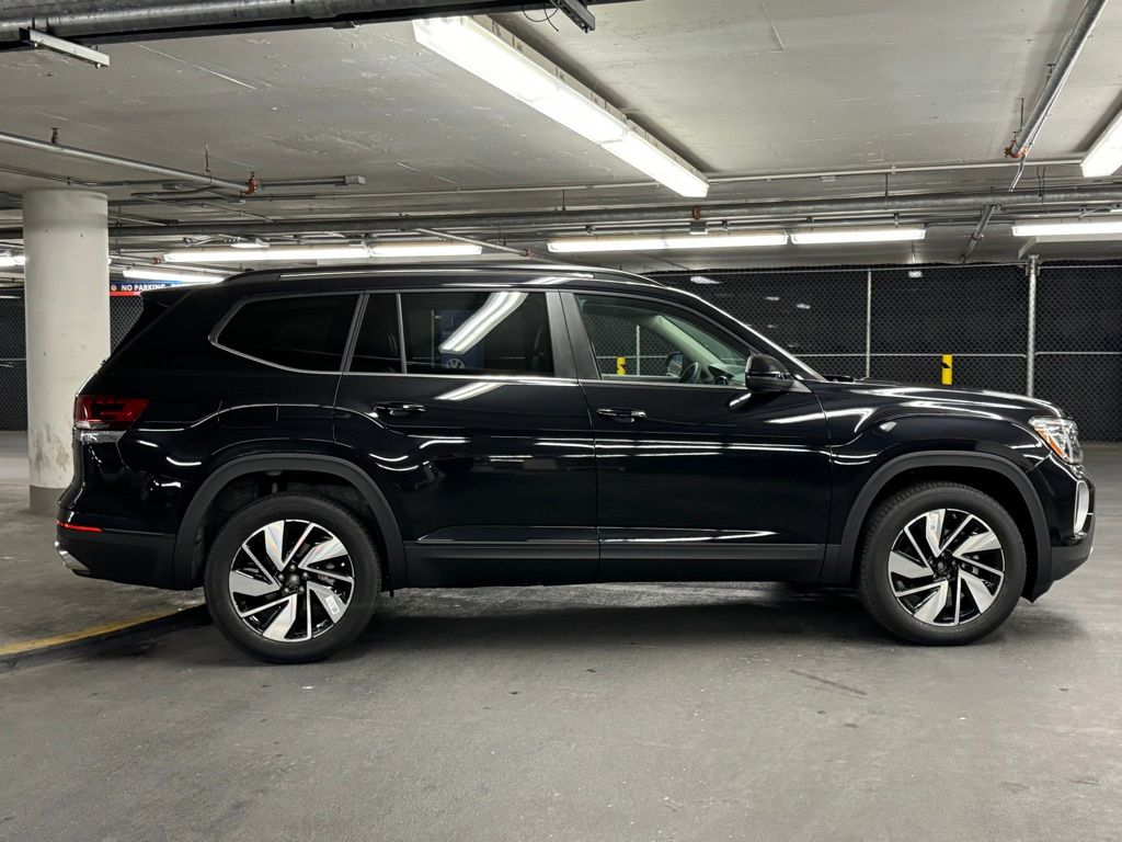 2024 Volkswagen Atlas 2.0T SE w/Technology 37