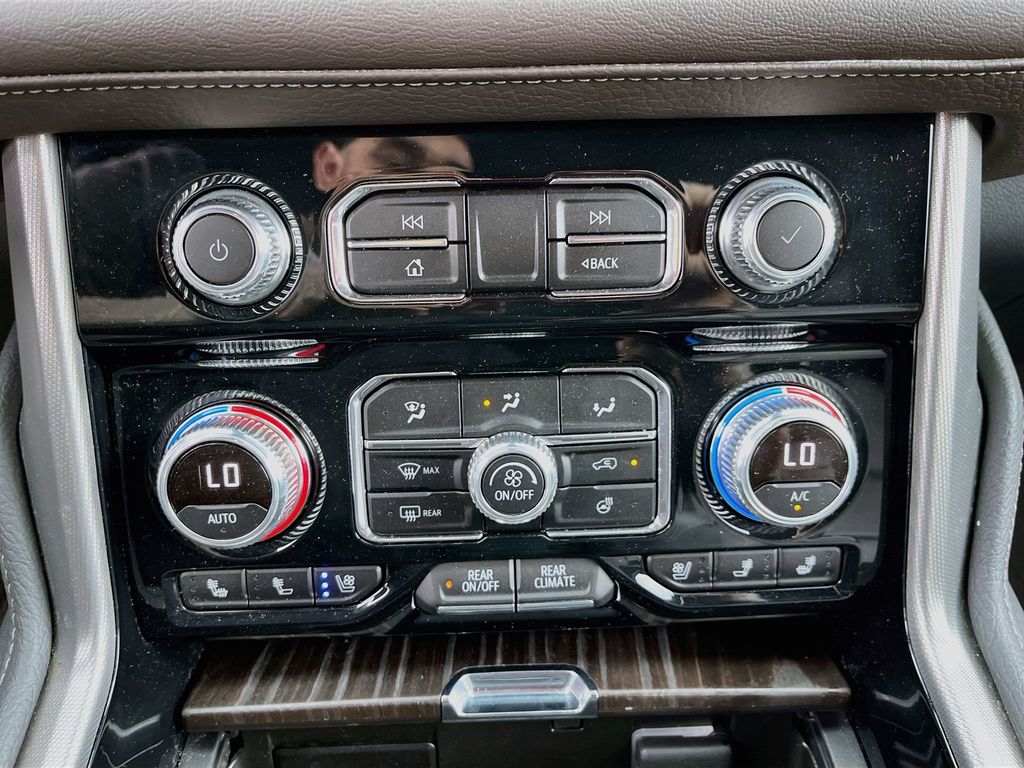 2023 GMC Yukon XL Denali Silver at Cook Ford