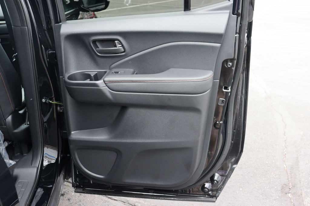 Thumbnail: 2026 Honda Ridgeline - 13