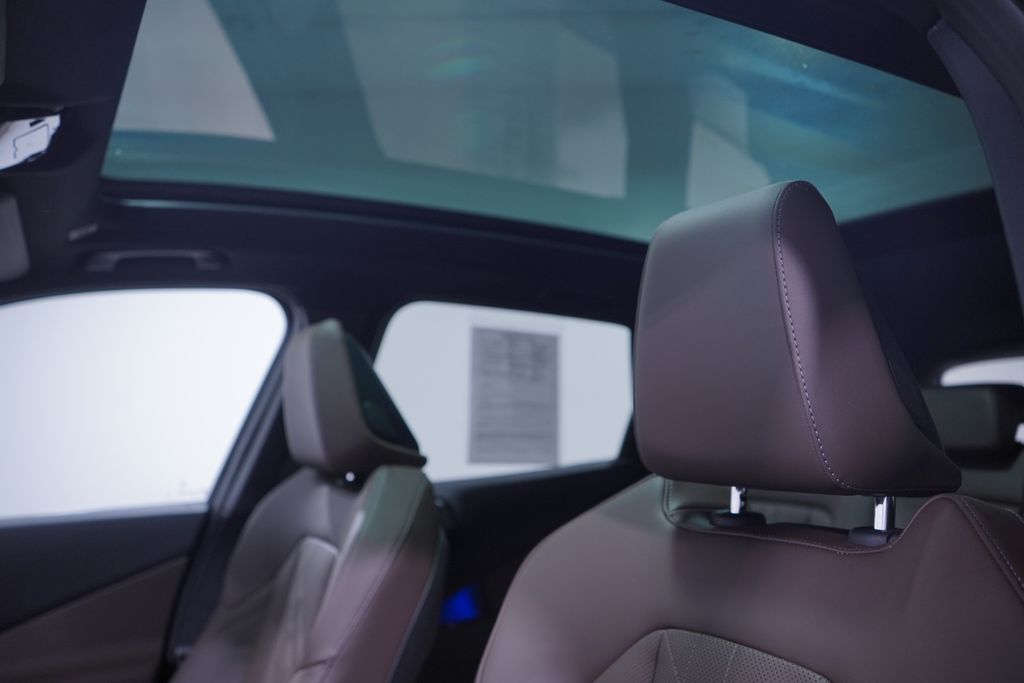 Thumbnail: 2025 BMW X3 - 8