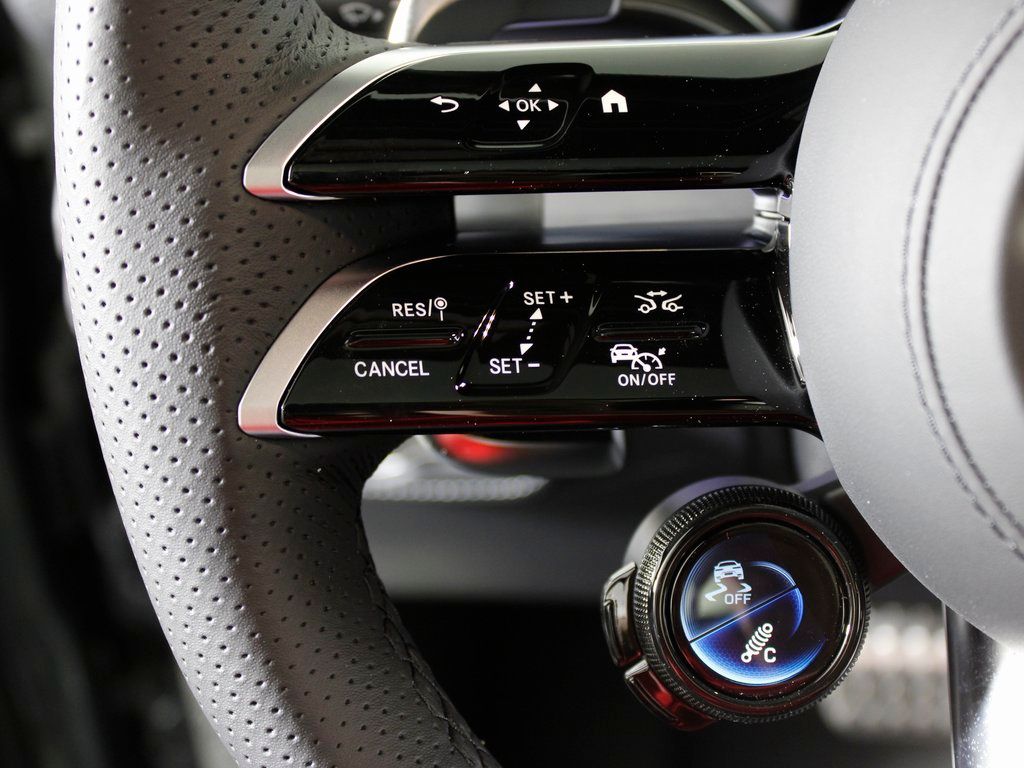 used 2026 Mercedes-Benz GLE car, priced at $87,905