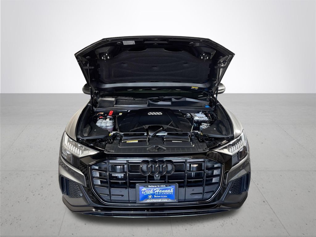 2023 Audi Q8 55 Premium Plus