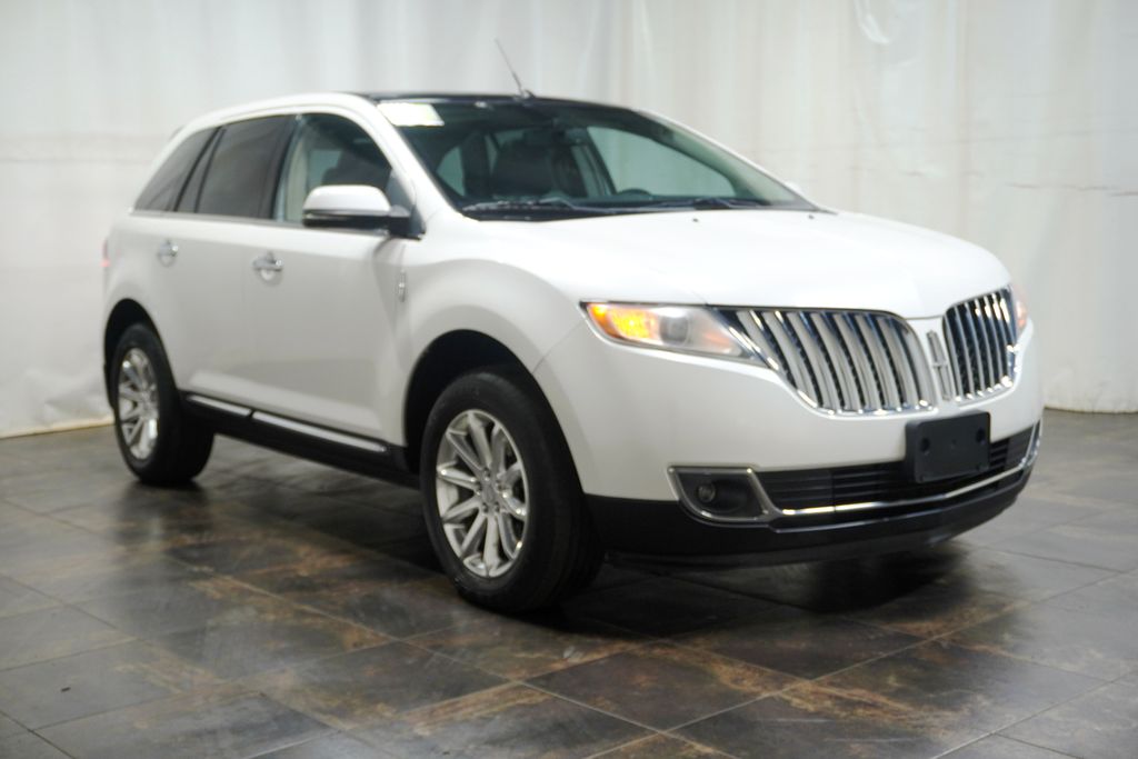 2013 Lincoln MKX Base
