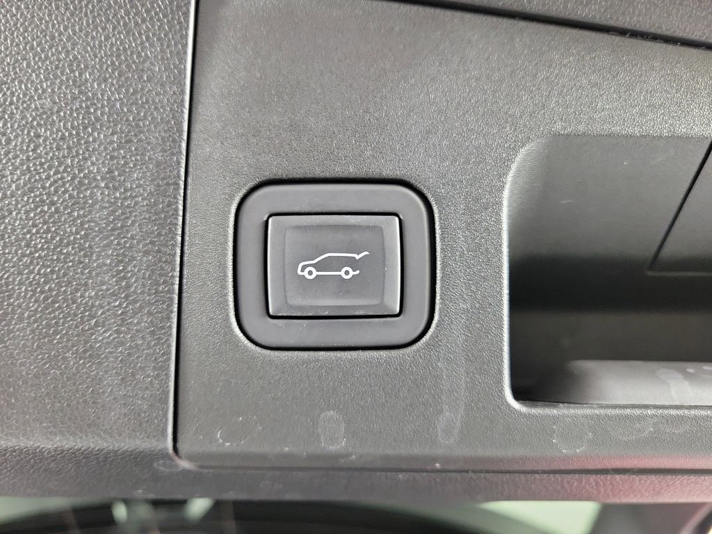 2024 Cadillac XT4 Premium Luxury Silver at Tom Peacock Cadillac
