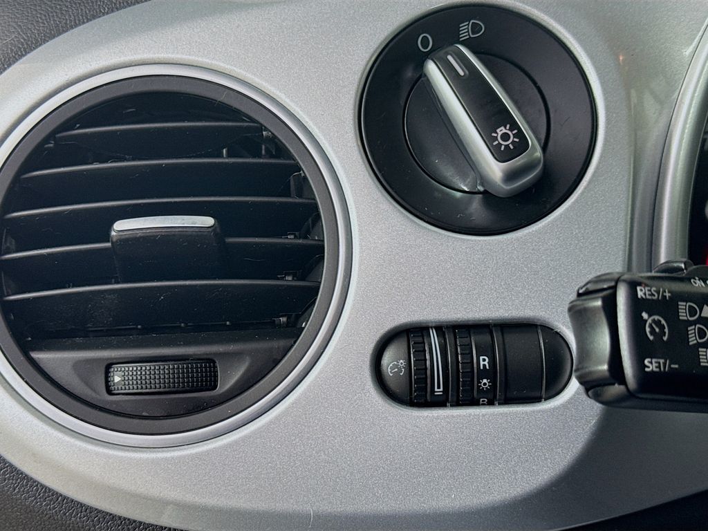 Used Car 2015 Volkswagen Beetle  1.8t For Sale Under $15,000 In Austin, Texas