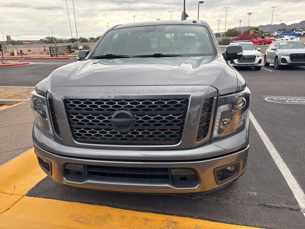 Thumbnail: 2019 Nissan Titan - 2