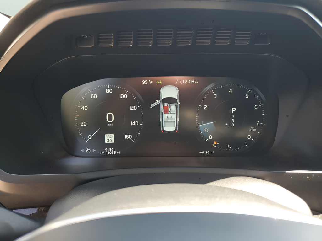 Used Car 2017 Volvo Xc90  T5 Momentum For Sale Under $20,000 In Austin, Texas