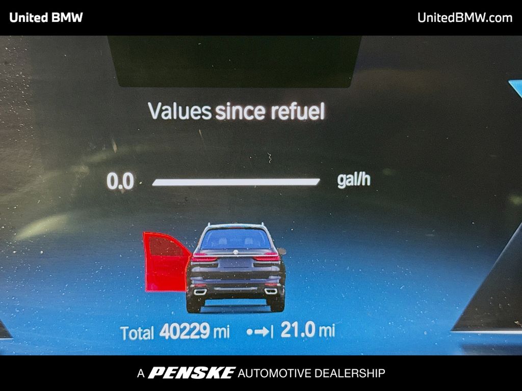 Thumbnail: 2023 BMW X7 - 7