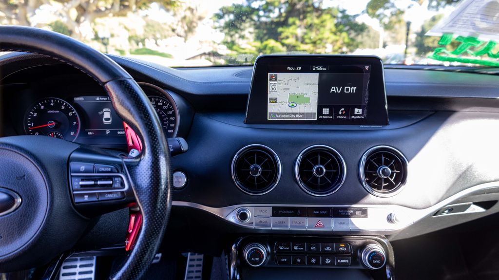 Used 2018 Kia Stinger GT2 4D Sedan