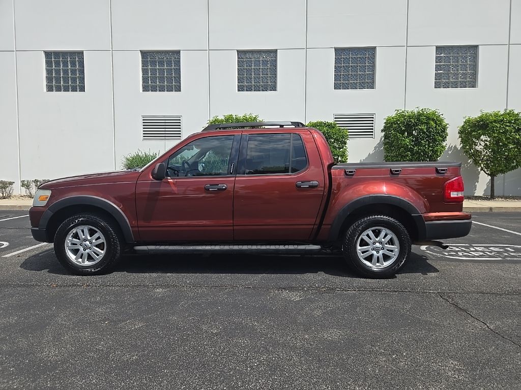 Thumbnail: 2009 Ford Explorer Sport Trac - 5