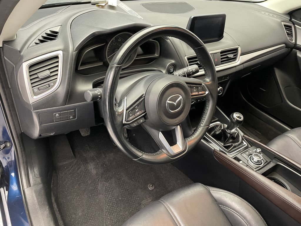 Thumbnail: 2018 Mazda Mazda3 - 11