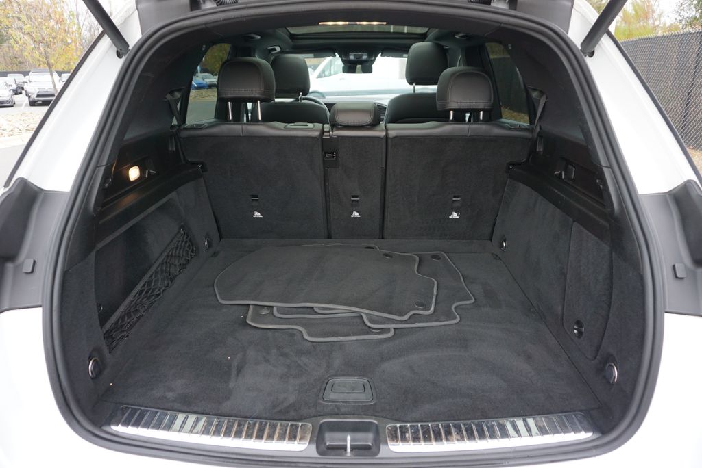 Thumbnail: 2022 Mercedes-Benz GLE - 18