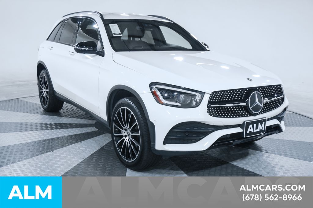 Used 2022 White Mercedes-Benz GLC 300 image 8