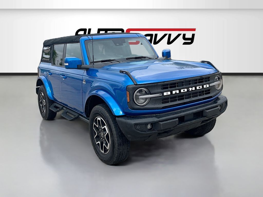 2024 Ford Bronco Outer Banks 4x4's photo