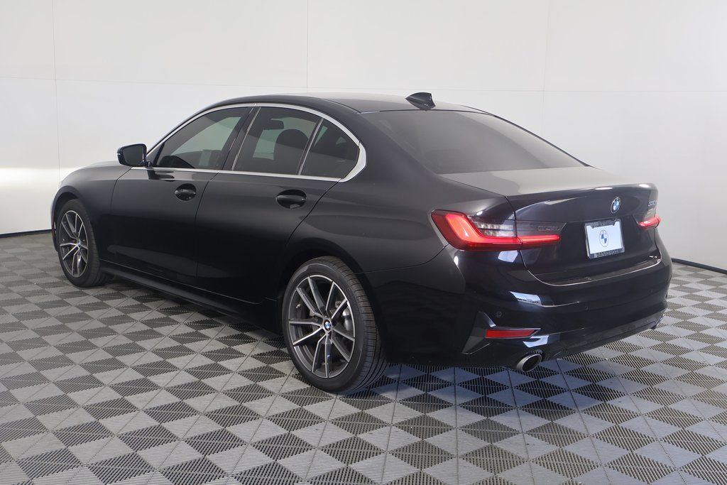 2022 BMW 3 Series 330i 5