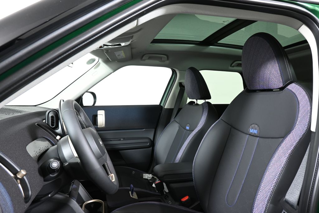 Thumbnail: 2025 MINI Cooper Countryman - 14