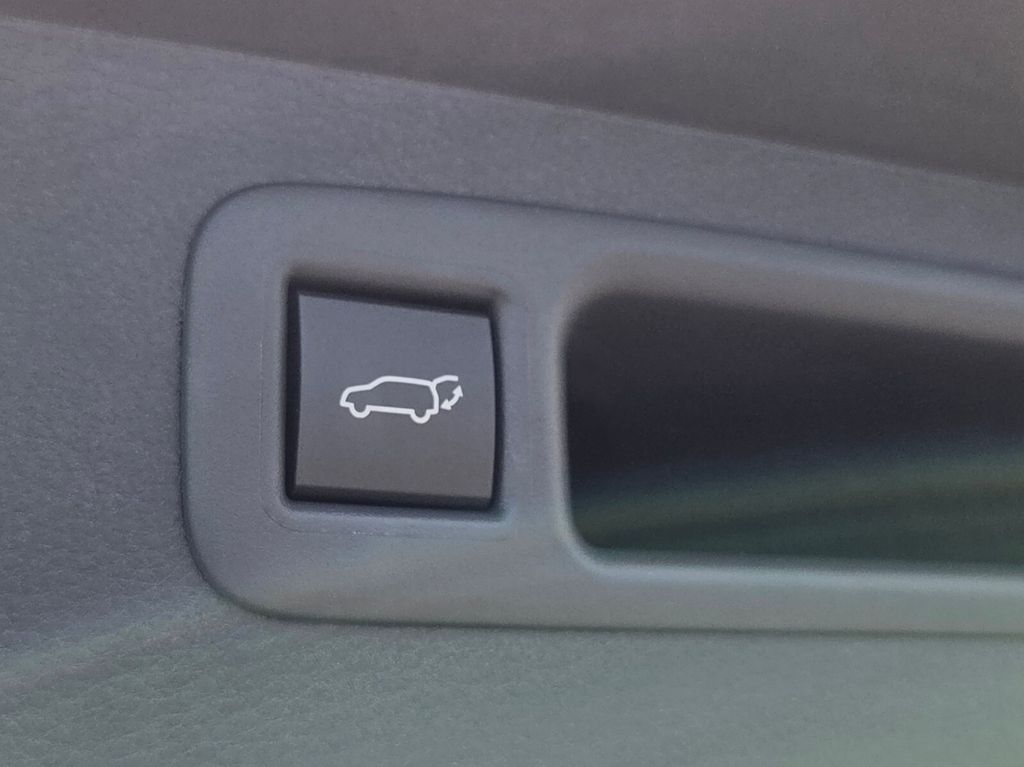 New 2026 Toyota Highlander SUV