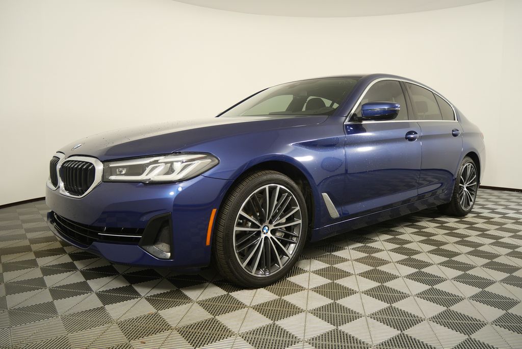 Thumbnail: 2023 BMW 5 Series - 8