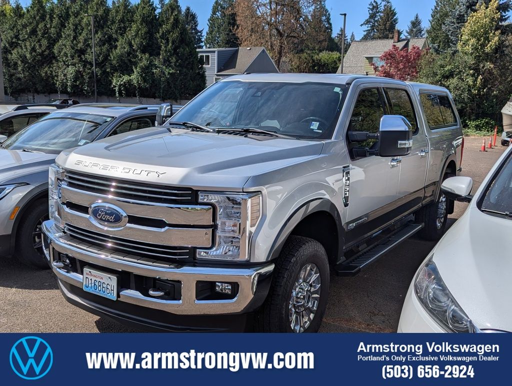 Ingot Silver Metallic 2018 Ford F-350 Super Duty Lariat Crew Cab 4WD Pickup Truck Four-Wheel Drive 6-Speed Automatic
