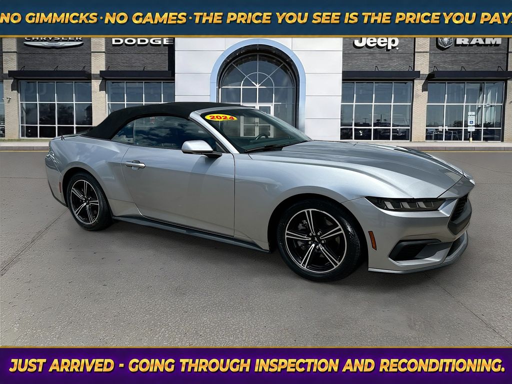 Iconic Silver Metallic 2024 Ford Mustang Convertible Rear-Wheel Drive Automatic