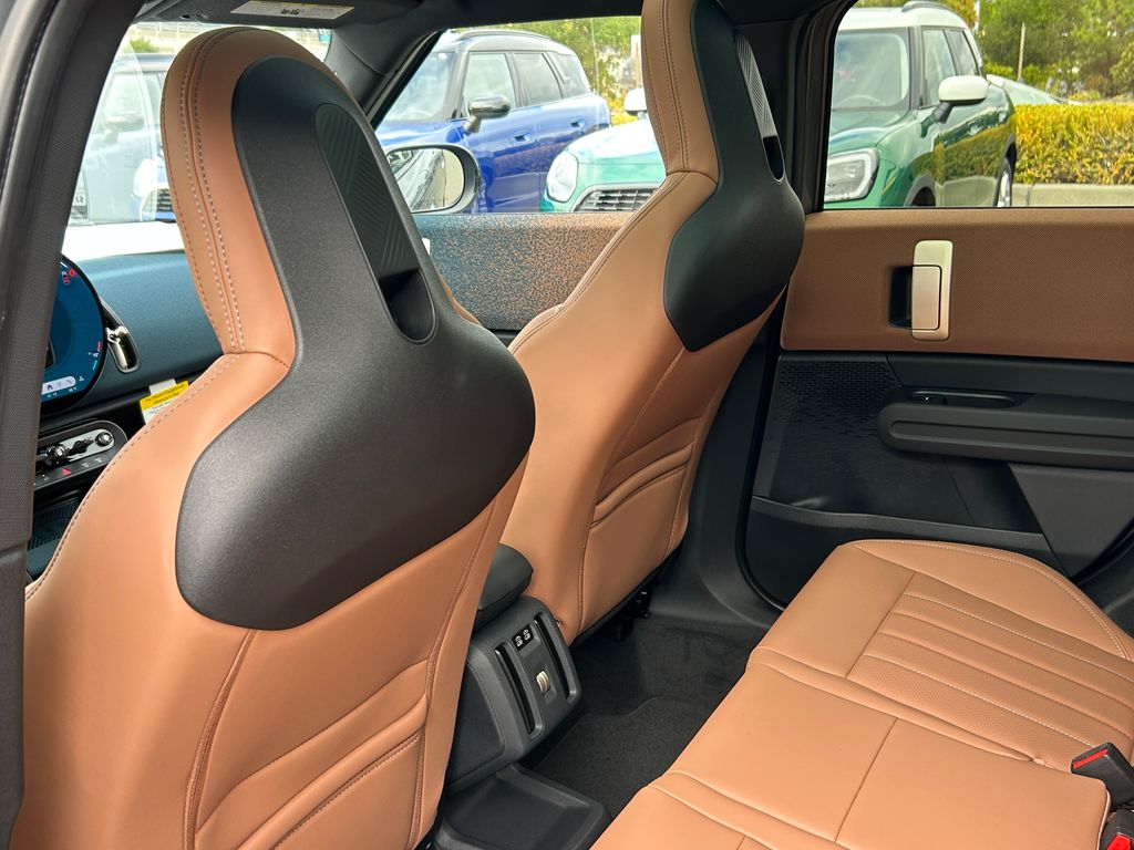 Thumbnail: 2026 MINI Cooper Countryman - 30