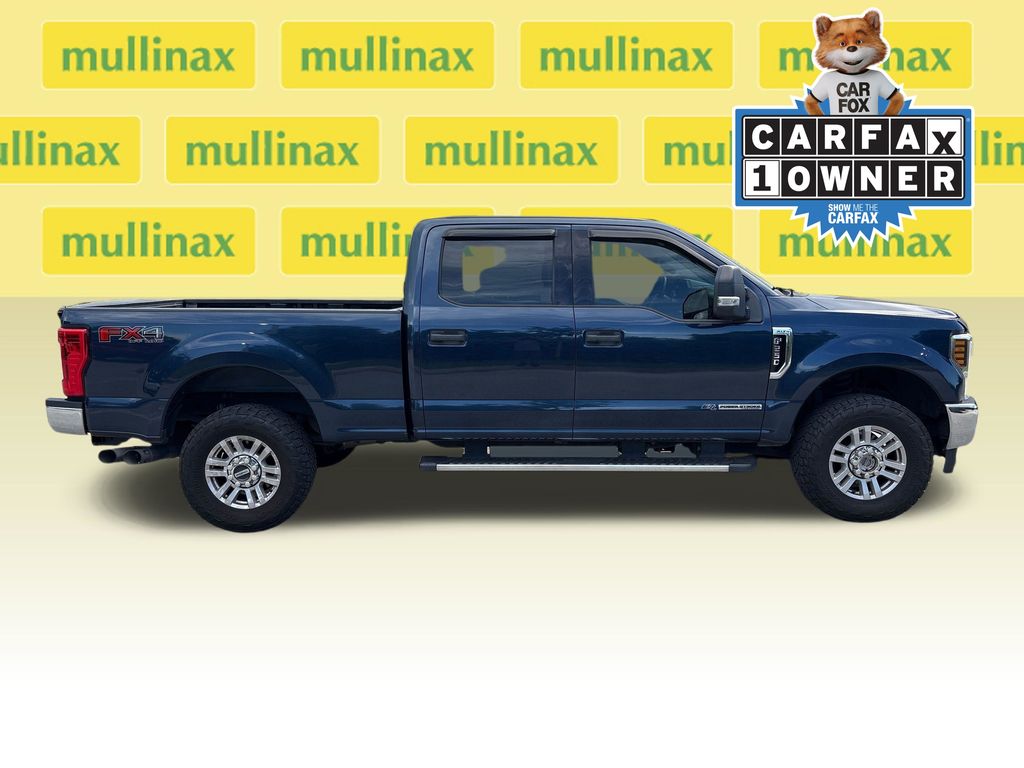 Used 2019 Blue Ford XLT image 2