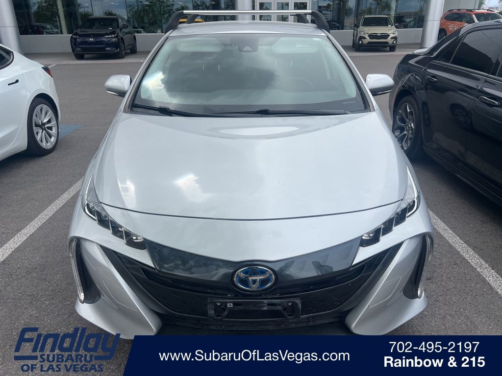 Titanium Glow 2022 Toyota Prius Prime XLE FWD Hatchback Front-Wheel Drive Continuously Variable Transmission