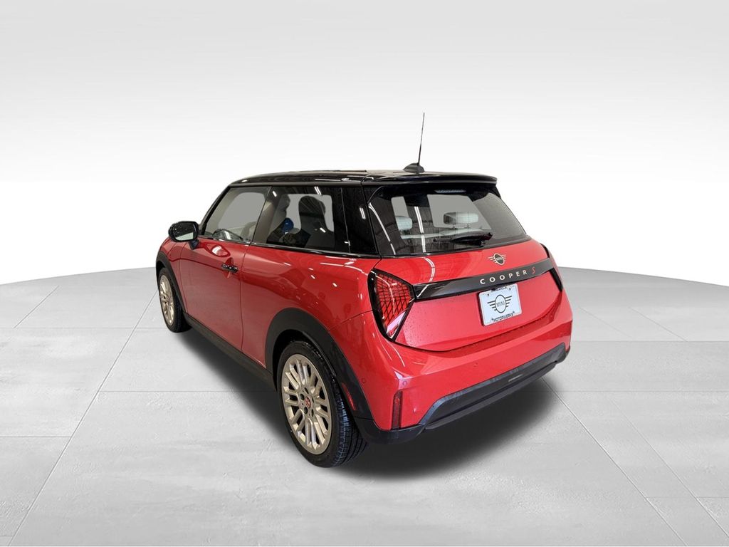 Thumbnail: 2025 MINI Cooper - 3