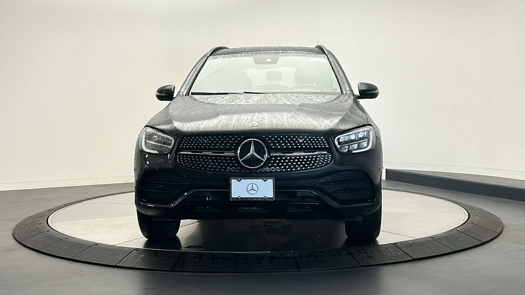 2022 Mercedes-Benz GLC 300 2