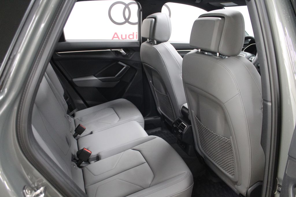 Thumbnail: 2024 Audi Q3 - 30