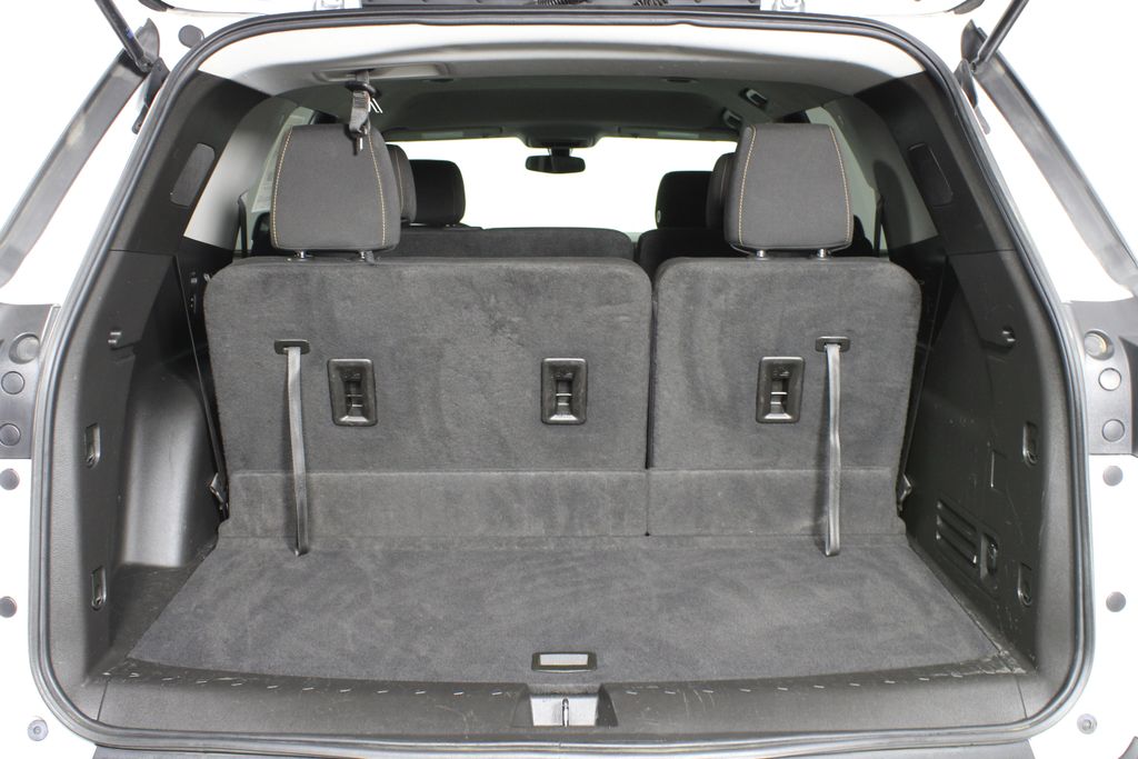 Used 2021 Chevrolet Traverse for sale in 