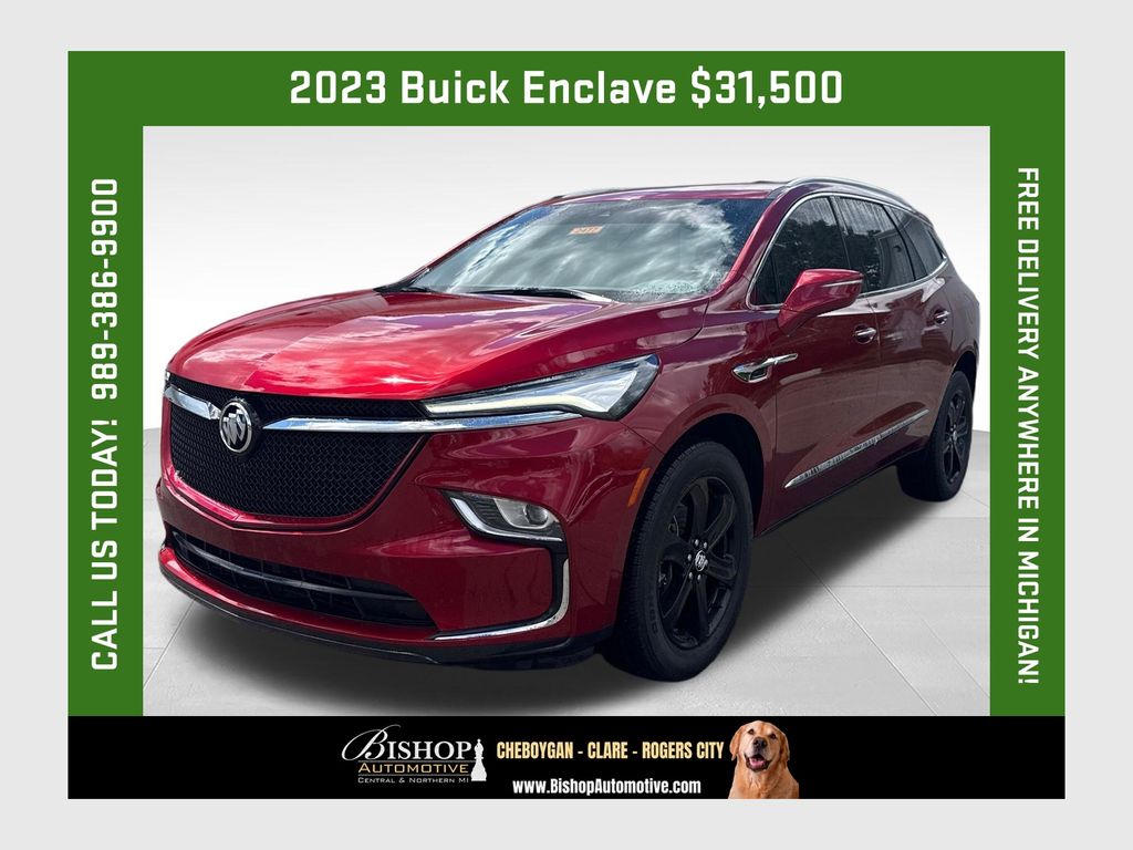  2023 Buick Enclave Essence AWD   