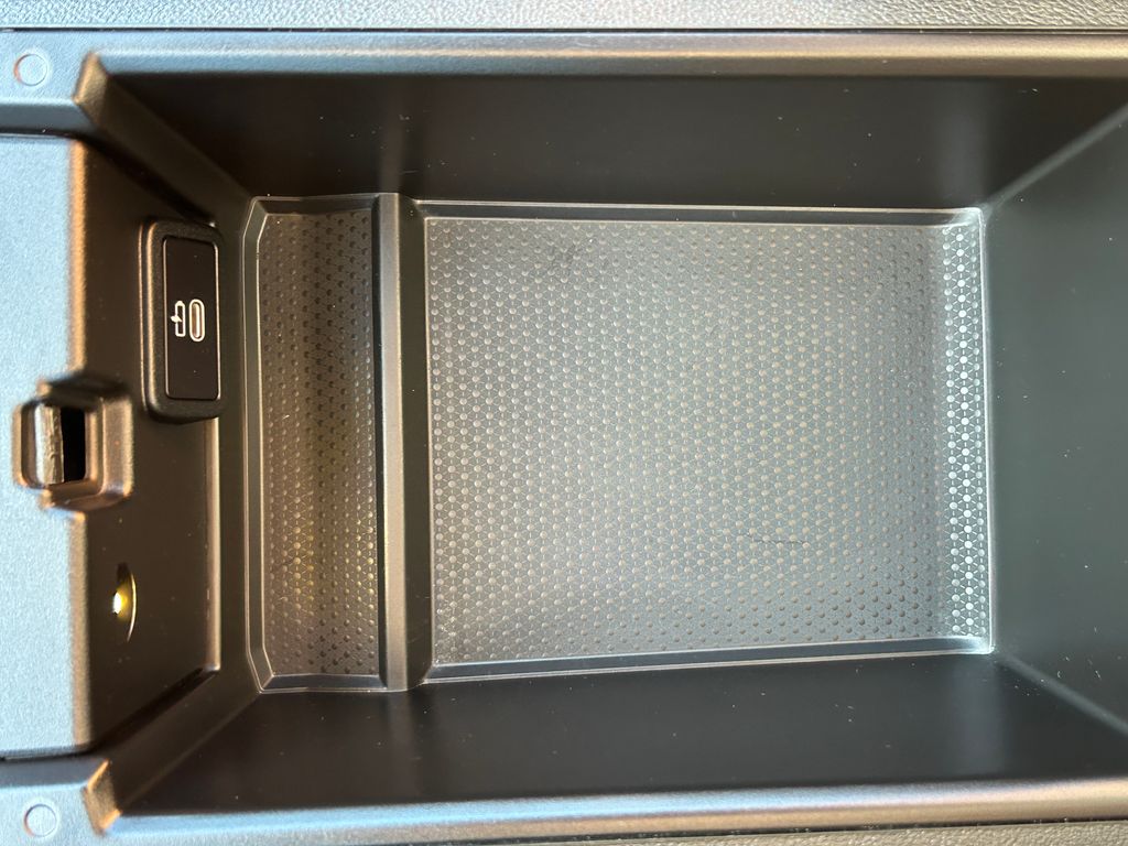 Thumbnail: 2023 BMW 3 Series - 29