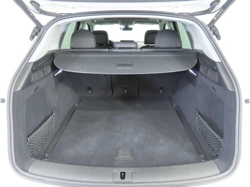 Thumbnail: 2023 Audi Q5 - 28