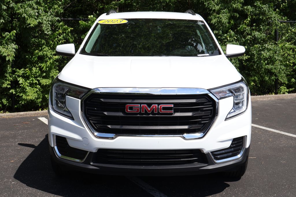 2023 GMC Terrain SLE 2