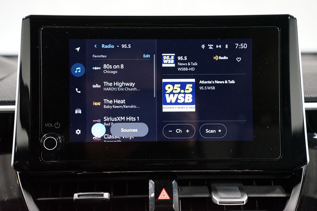 Thumbnail: 2025 Toyota Corolla Cross - 19