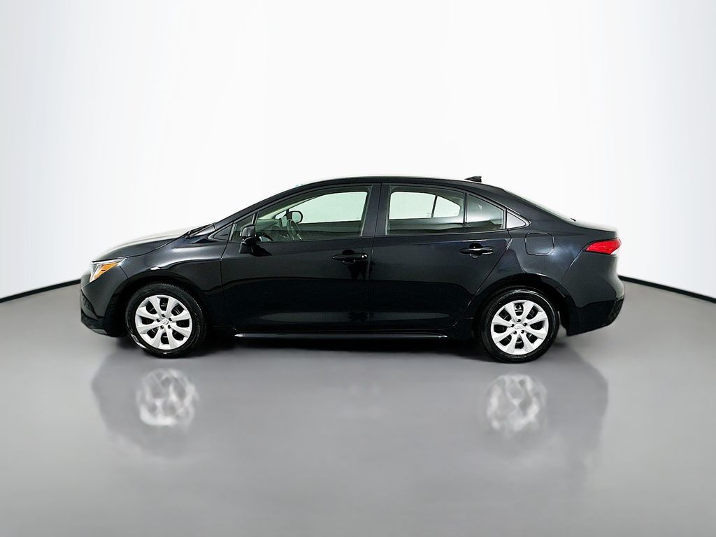 2024 Toyota Corolla LE 8