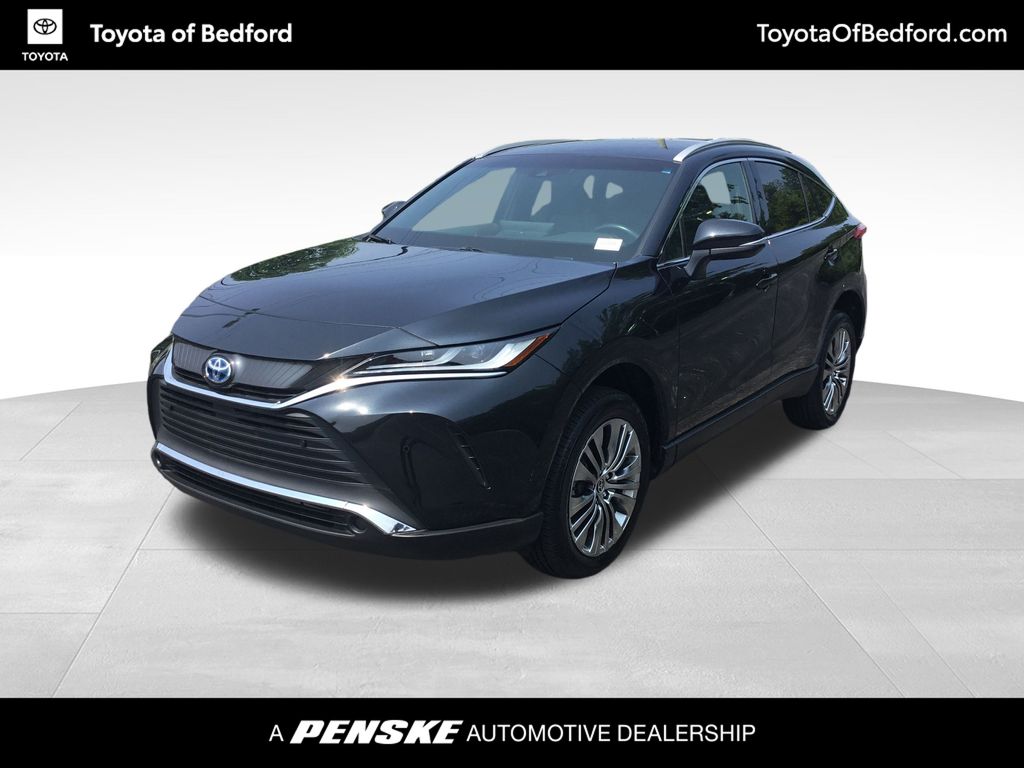 2022 Toyota Venza LE -
                  Bedford, OH