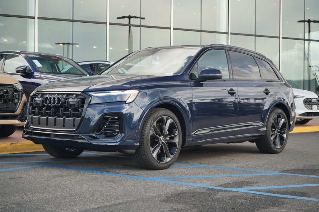 Thumbnail: 2026 Audi Q7 - 1