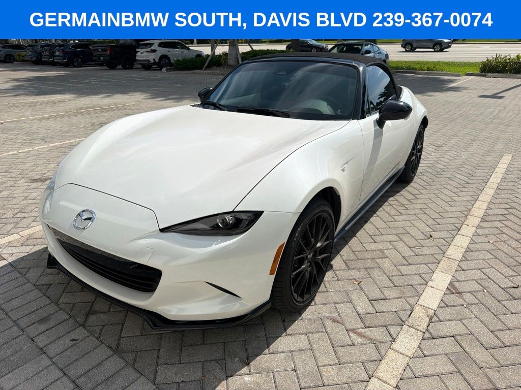 Used 2026 White Mazda Club image 8