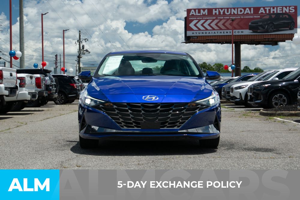 2022 Hyundai Elantra Hybrid Limited photo 3