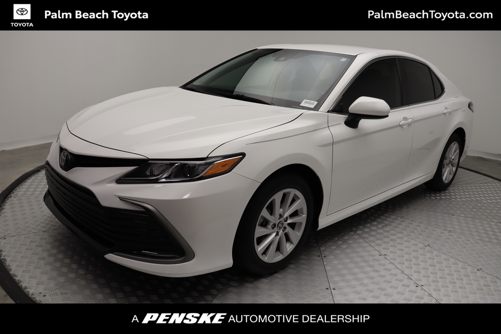 2024 Toyota Camry LE -
                West Palm Beach, FL