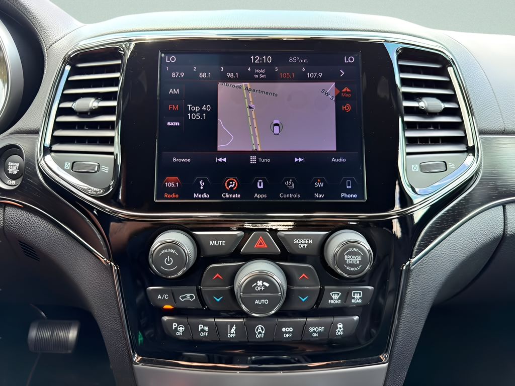 Used 2019 Black Jeep Overland image 17