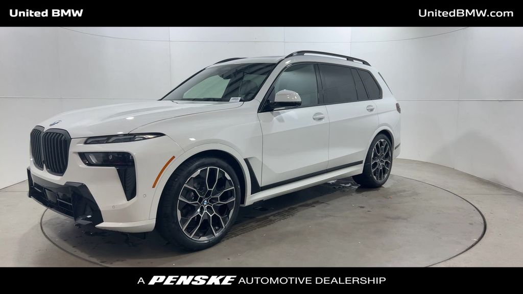 Thumbnail: 2026 BMW X7 - 4