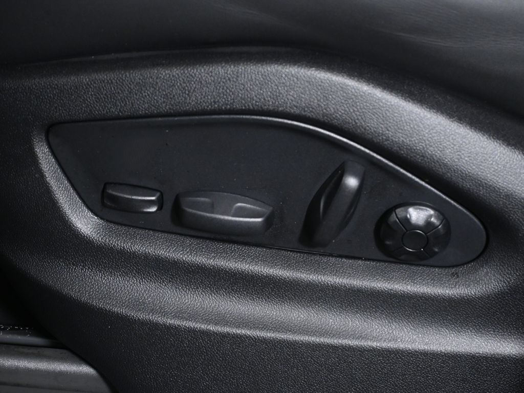 Thumbnail: 2026 Porsche  - 30