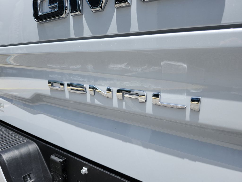 new 2026 GMC Sierra 1500 car, priced at $72,699